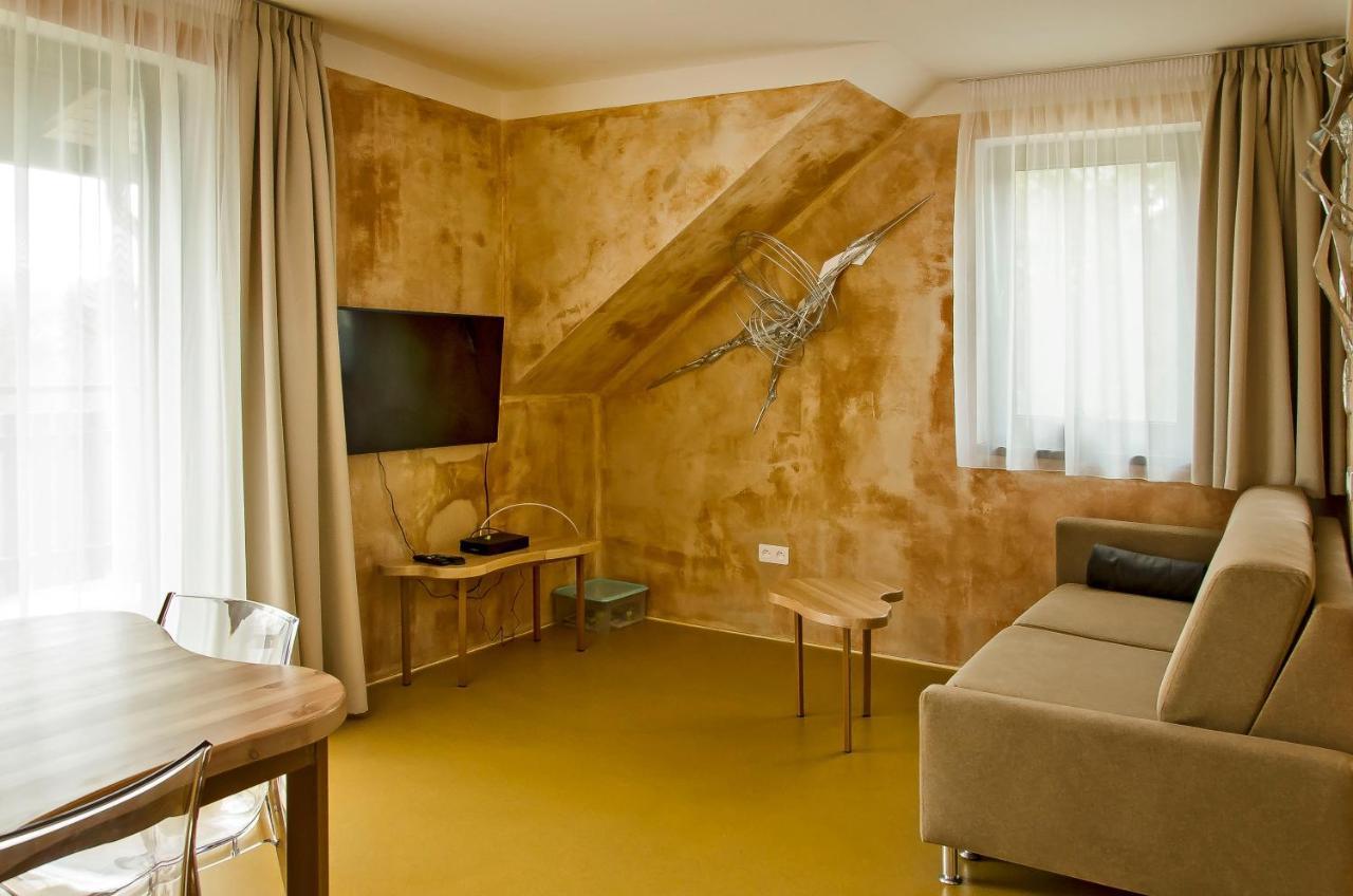 Apartmany Modrinova Archa S Privatni Saunou Vaclavov u Bruntalu Buitenkant foto