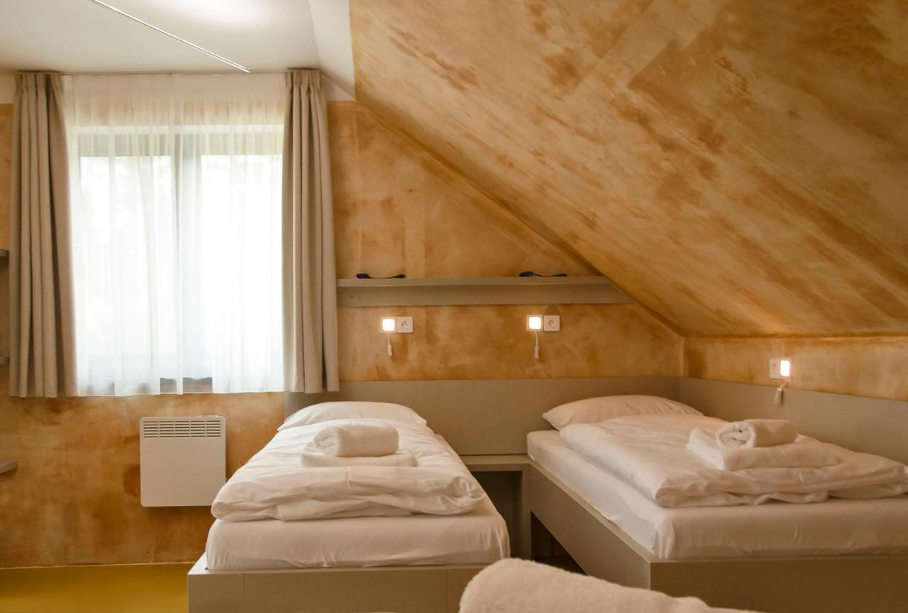 Apartmany Modrinova Archa S Privatni Saunou Vaclavov u Bruntalu Buitenkant foto